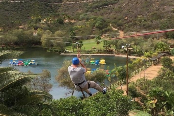 zip lining